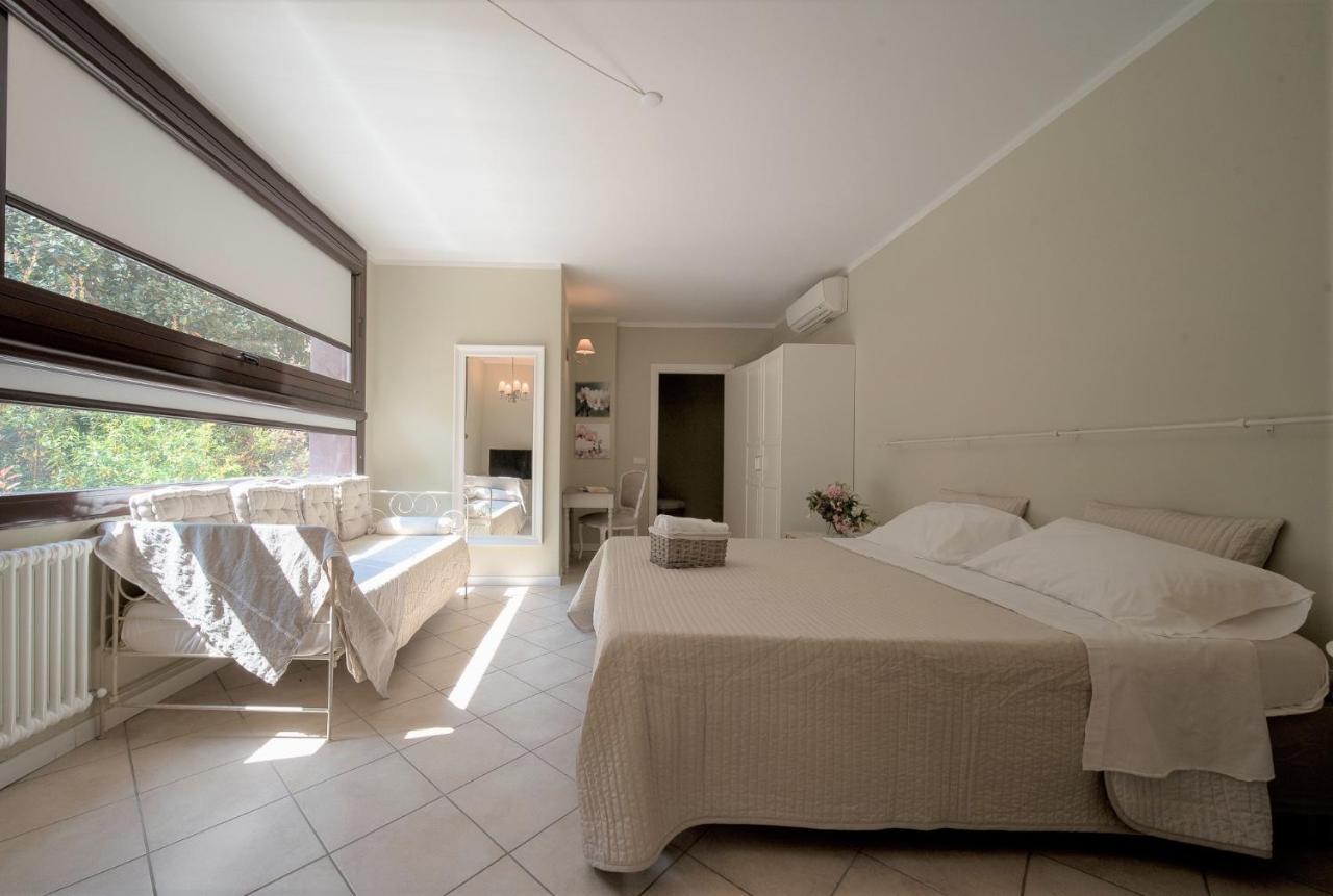 Отель Bed In Bo Saragozza Болонья Экстерьер фото