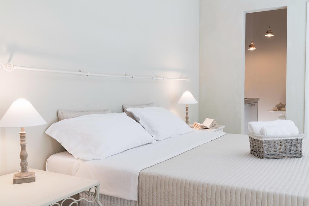 Отель Bed In Bo Saragozza Болонья Экстерьер фото